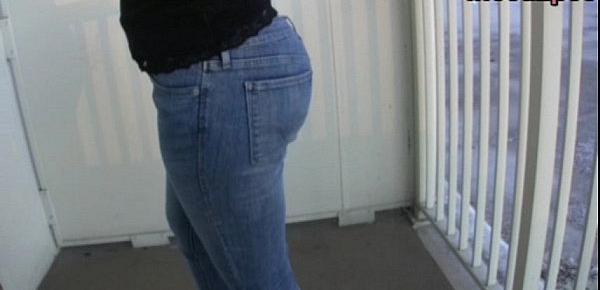  Tori Bell female desperation wetting jeans